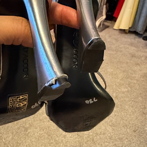 D'Accori Women's Silver Lust Slip-On Mule Heel Shoe - Picture 11 of 12